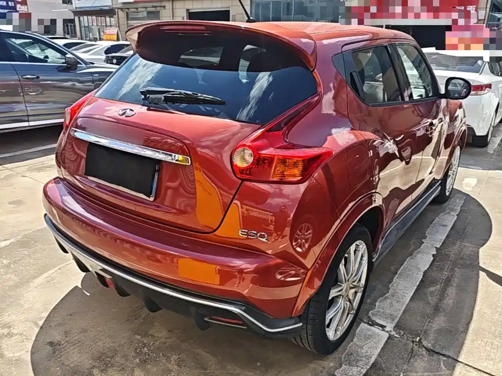 Infiniti ESQ 2016 2014 1.6L Free Edition