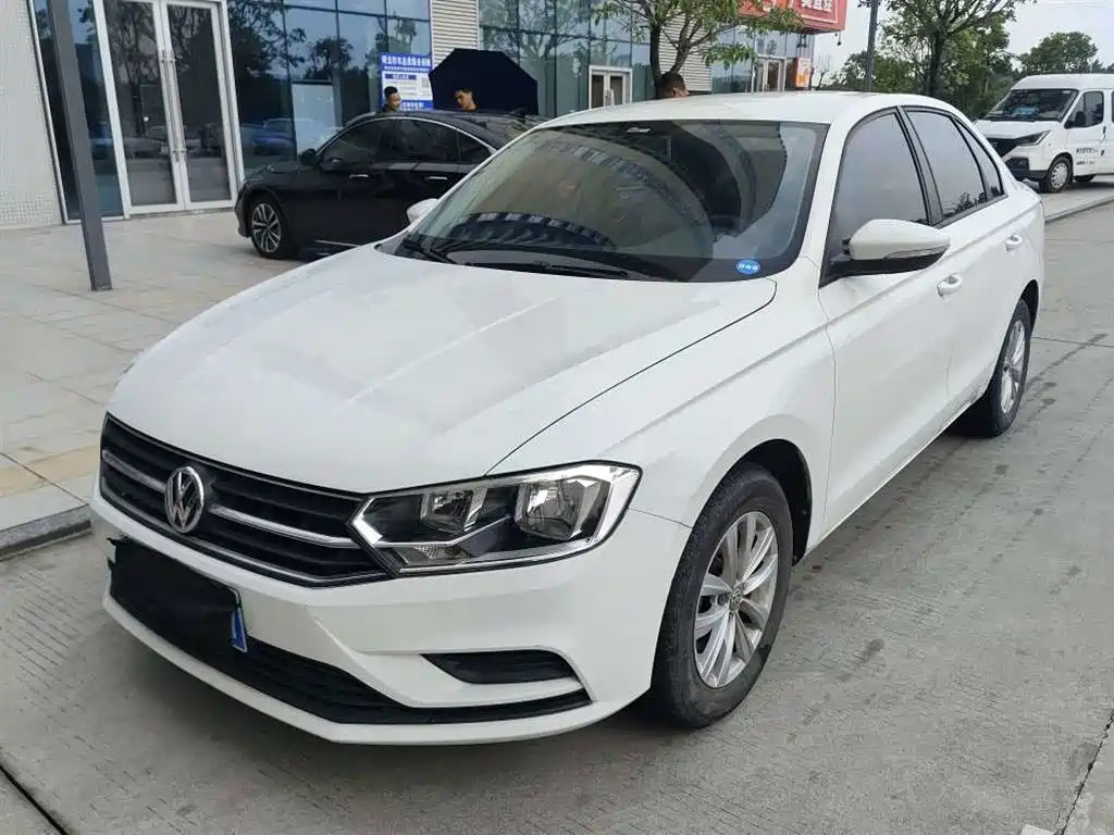 Volkswagen Bora 2018 1.5L Automatic Fashion