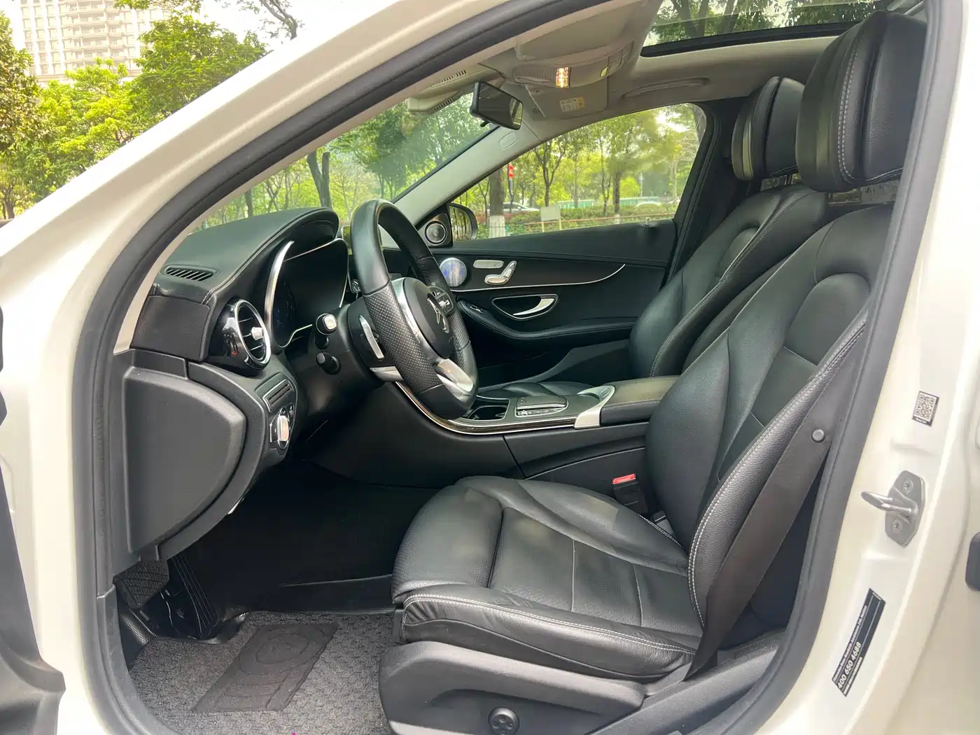 Mercedes-Benz C-Class 2021 C 260 L Sport Starry Exclusive Edition фото 8