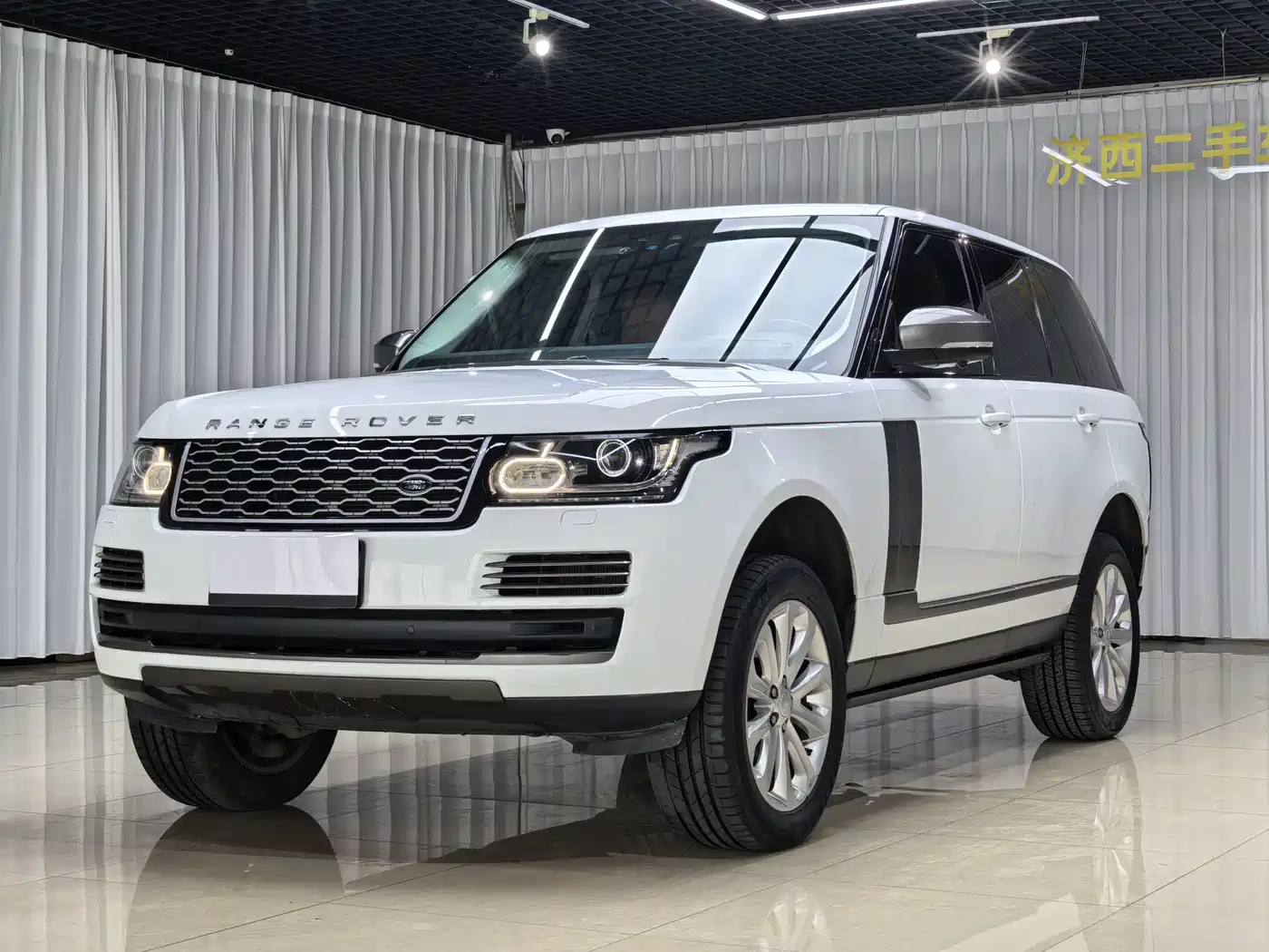 Land Rover Range Rover 2017 3.0 SC V6 Vogue фото 3