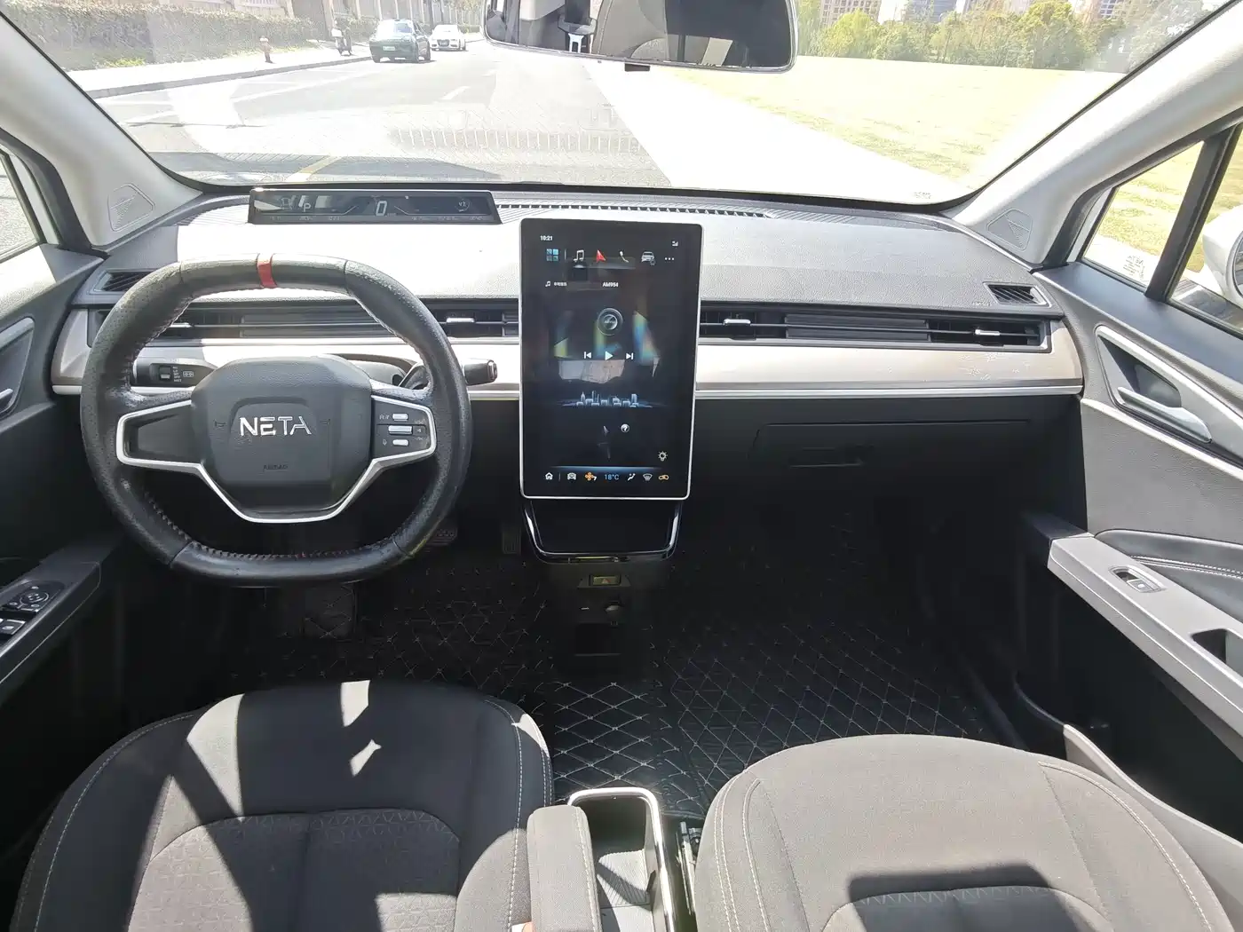 Nezha Auto Nezha V 2021 2021 Standard Range Upgrade