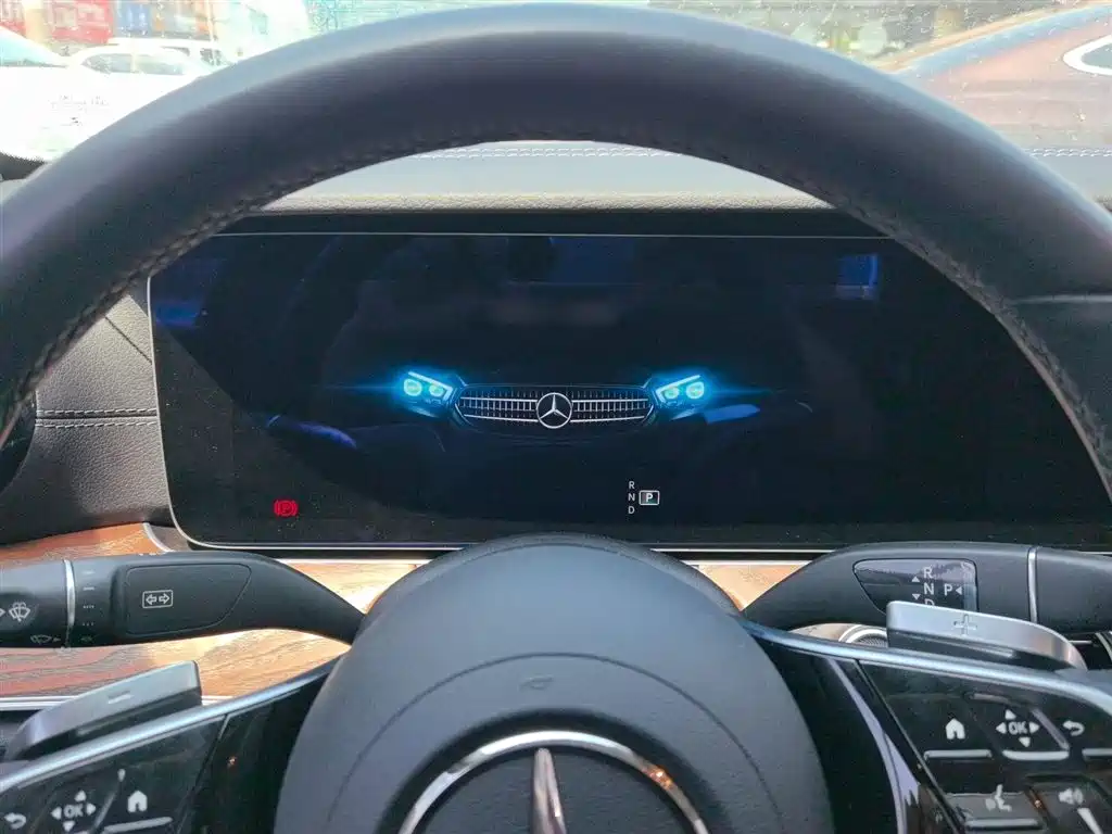 Mercedes-Benz E-Class 2022 Facelift E 300 L Luxury Style фото 4