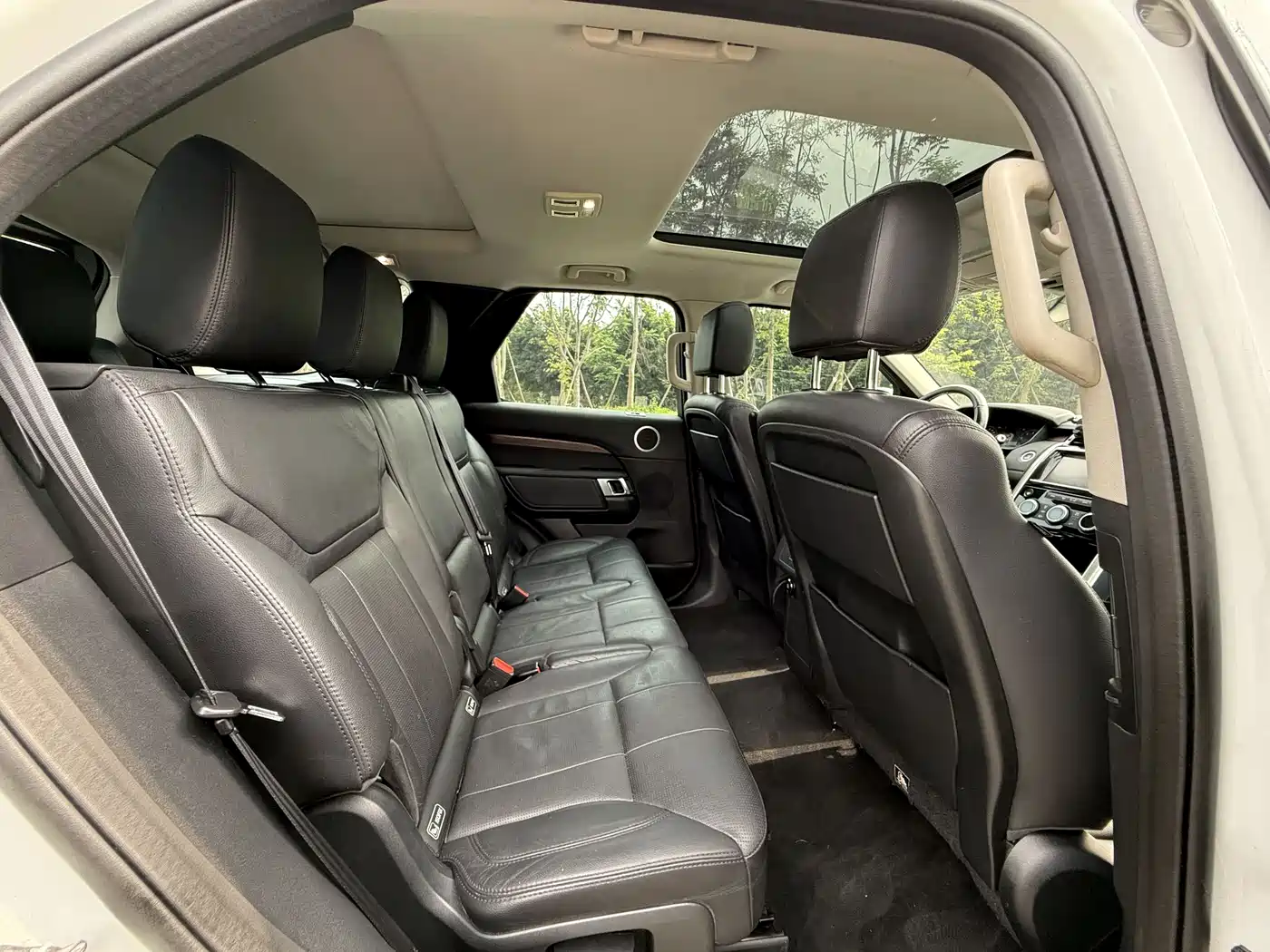 Land Rover Discovery 2018 3.0 SC V6 HSE фото 8