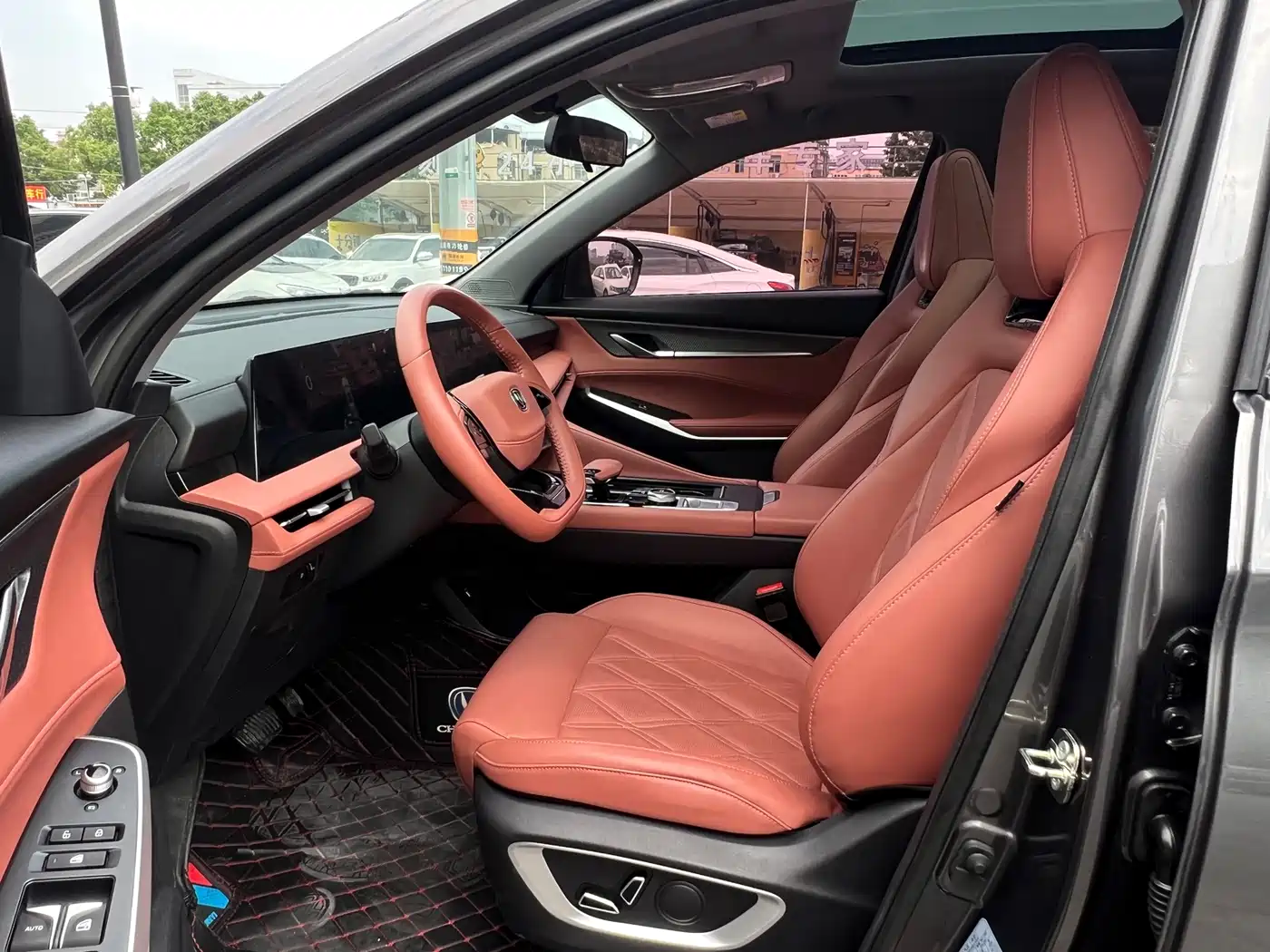Фото 9 - Changan CS75 PLUS