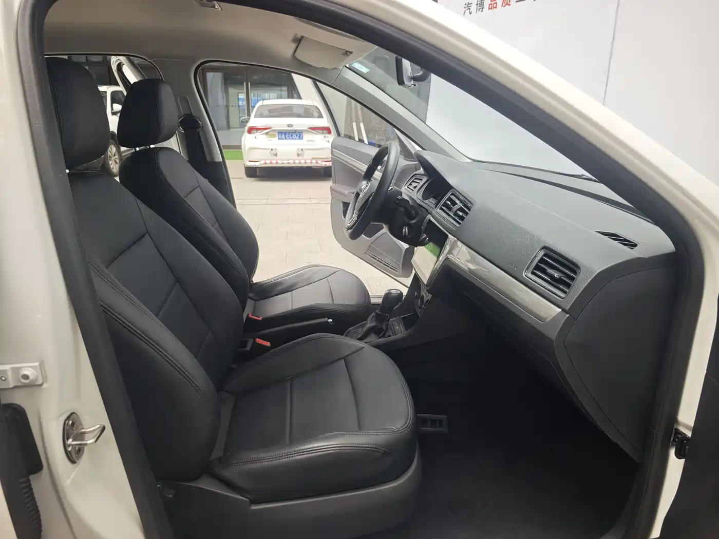 Volkswagen Lavida 2019 Lavida Start 1.5L Auto Trend (China VI) фото 10