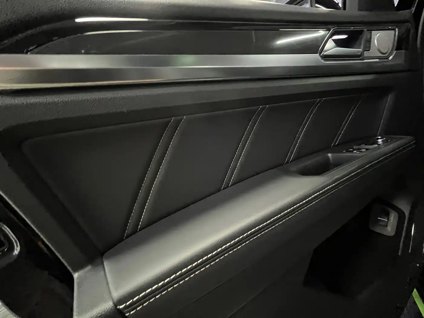 Volkswagen Teramont 2020 Teramont X Facelift 380TSI 4WD Luxury Edition фото 8