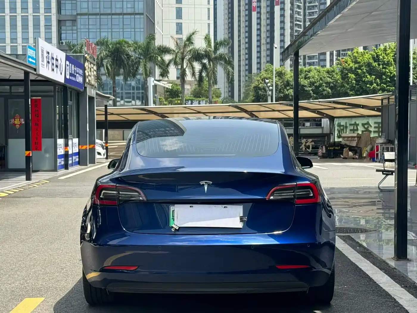 TESLA MODEL 3 (IMPORTED)