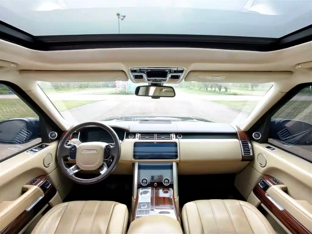 Land Rover Range Rover 2014 3.0 SC V6 Vogue фото 6