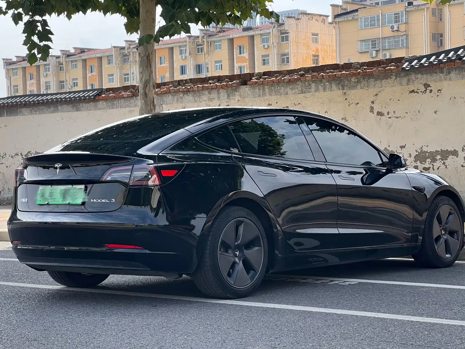 Фото 9 - Tesla Model 3