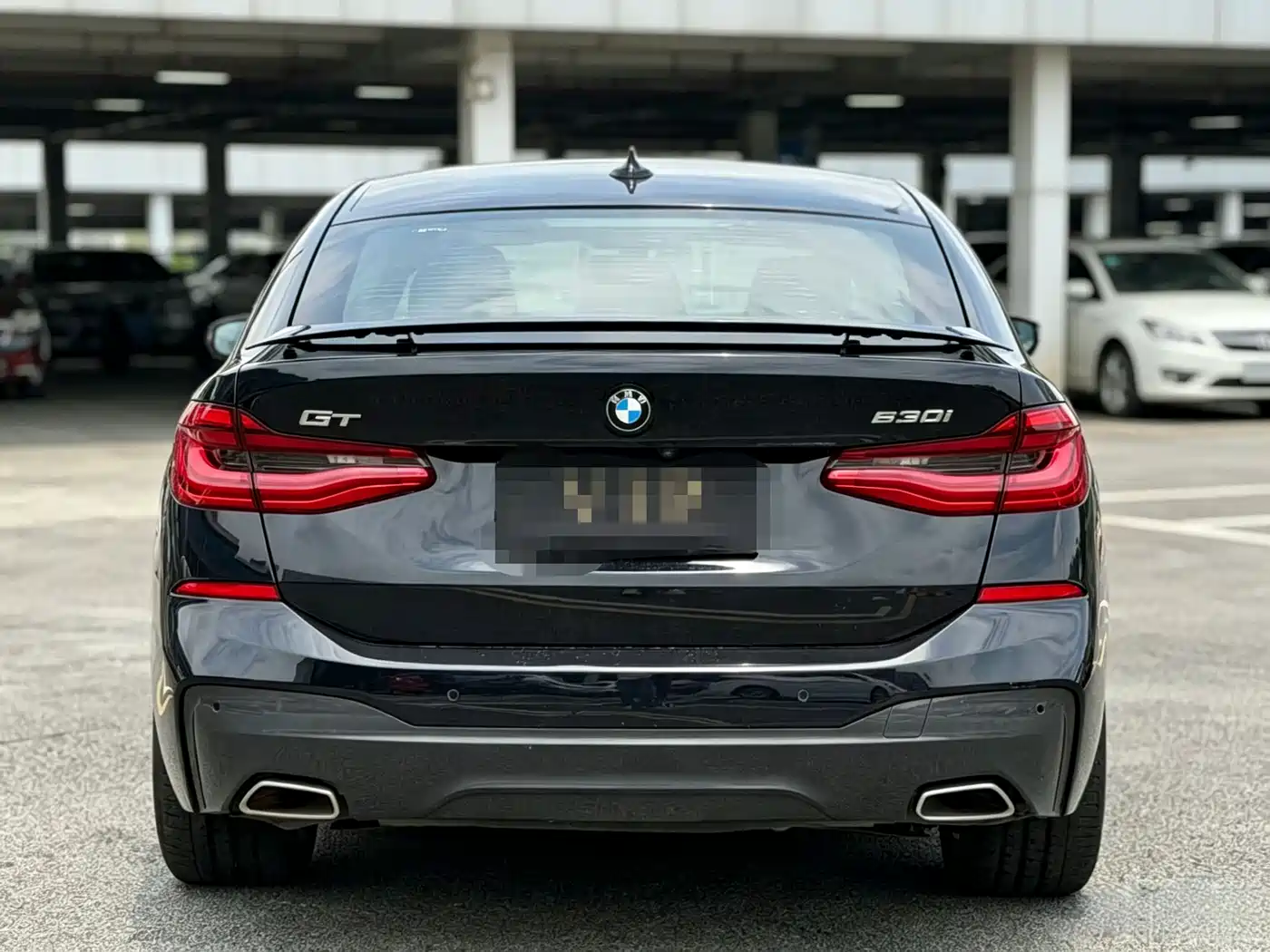 BMW 6 Series GT 2020 630i M Sport Package фото 8
