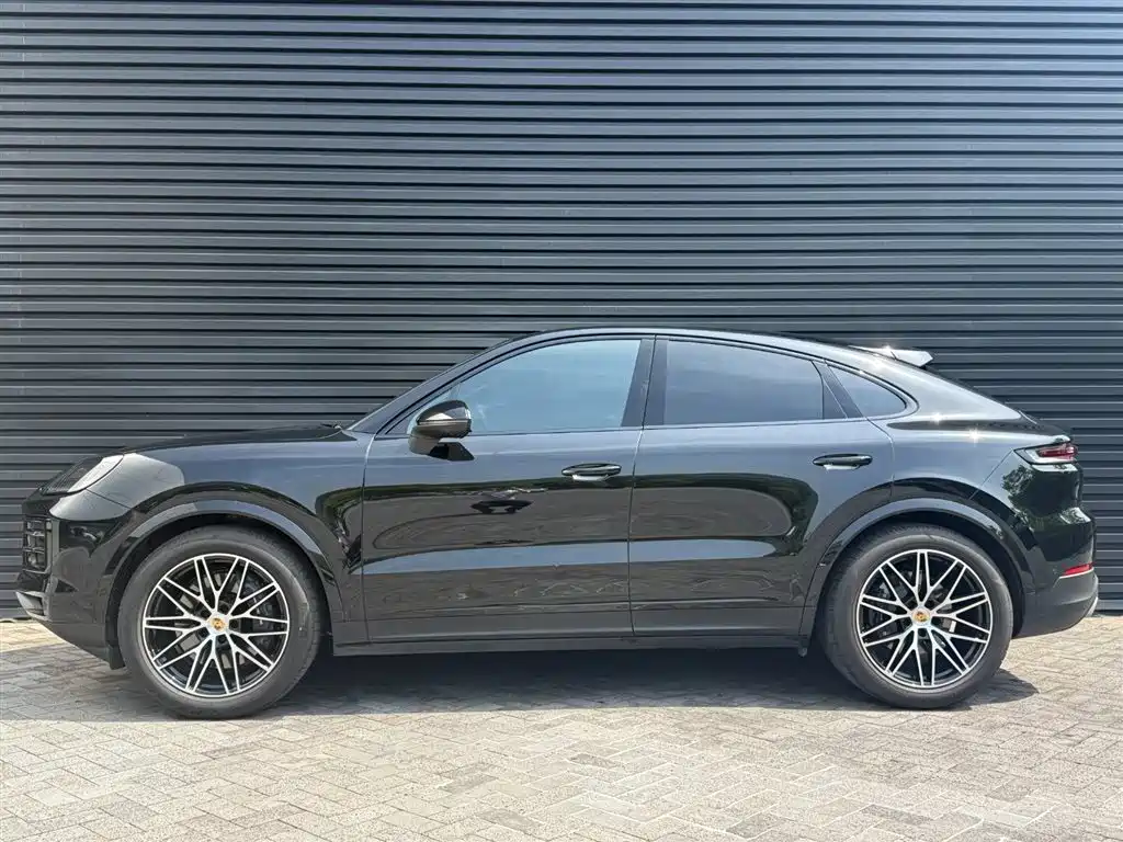 Porsche Cayenne 2024 Cayenne Coupé 3.0T фото 4