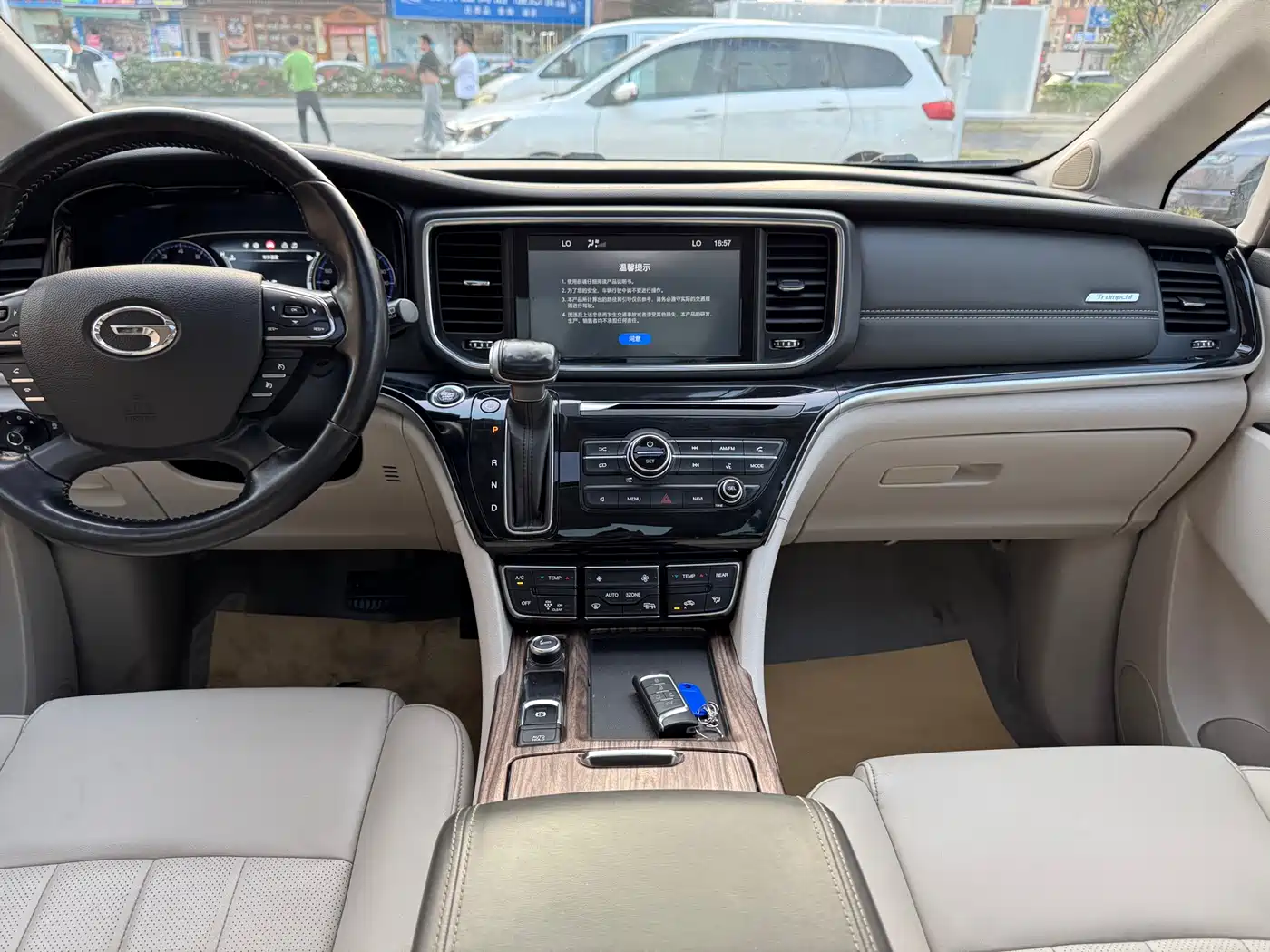 GAC Trumpchi Trumpchi M8 2018 320T Premium Edition фото 20
