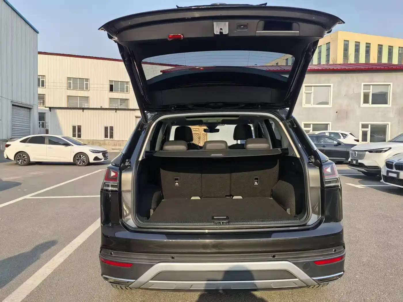 Volkswagen Tayron 2023 280TSI 2WD Luxury Plus Advanced Edition фото 10