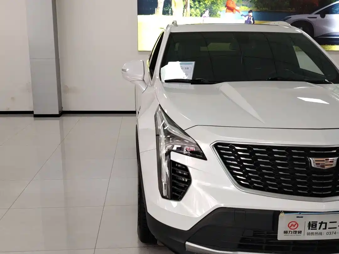 Cadillac XT4 2021 28T FWD Premium Edition фото 10