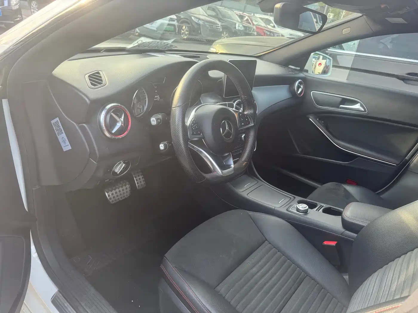 Mercedes-Benz CLA (Import) 2015 2015 CLA 220 4MATIC