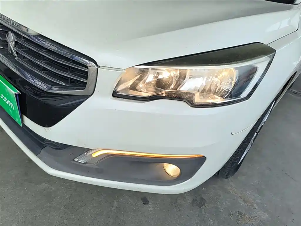 Peugeot 508 2015 1.6THP Auto Excellence Edition фото 24