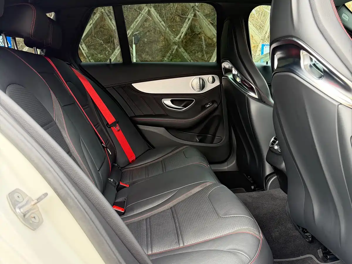 Mercedes-Benz C-Class AMG 2019 AMG C 43 4MATIC Estate Special Edition фото 13