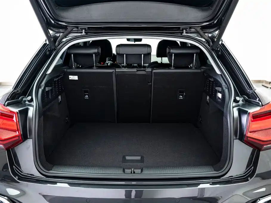 Audi Q2L 2024 Facelift 35TFSI Fashion Dynamic фото 9