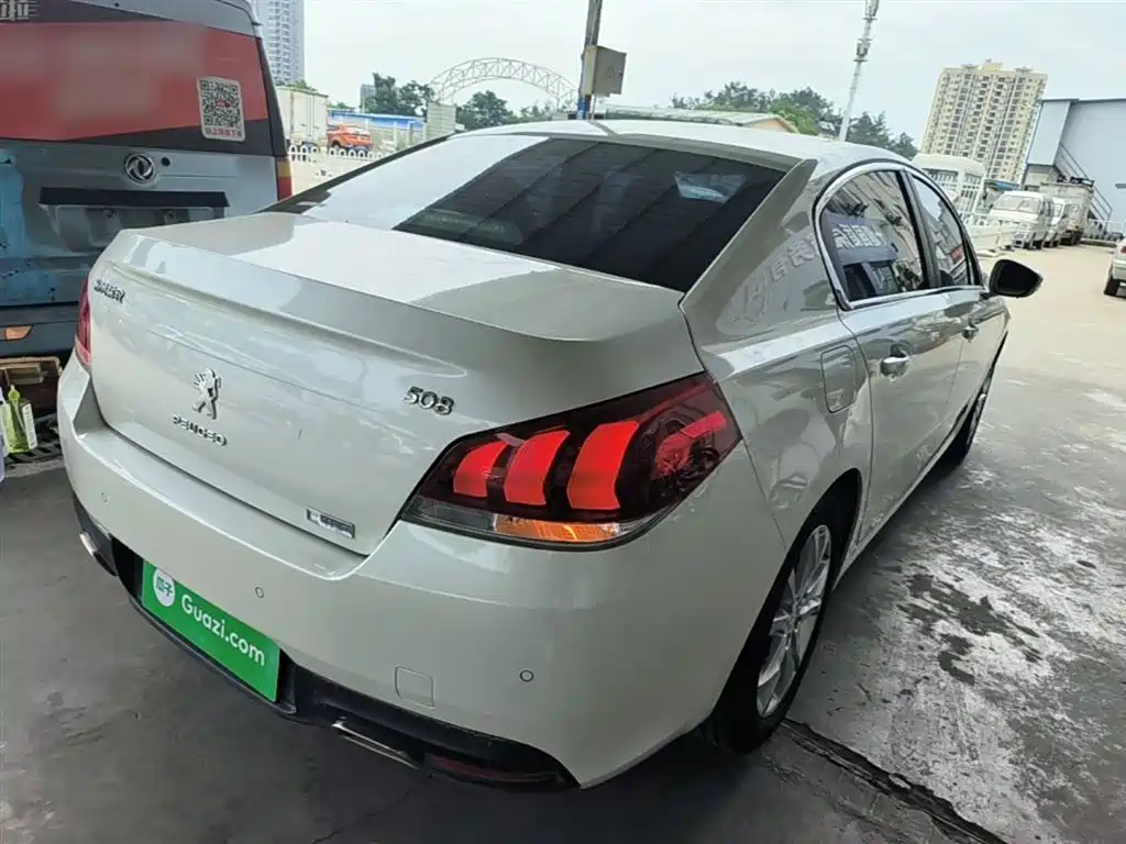 Peugeot 508 2015 1.6THP Auto Excellence Edition фото 7