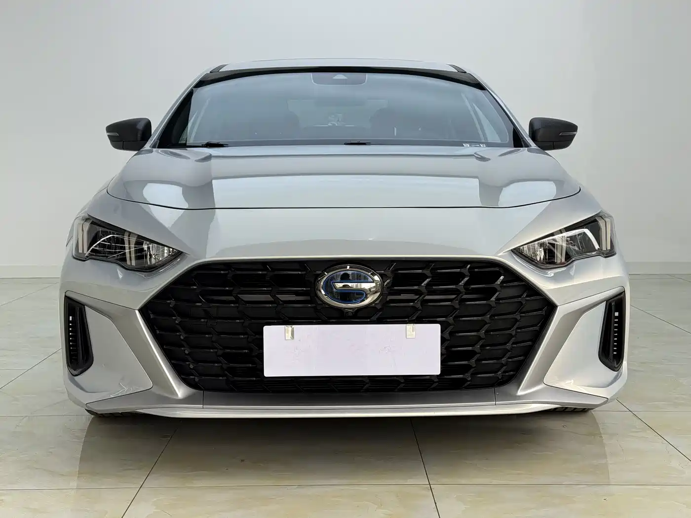GAC Trumpchi Trumpchi Emkoo 2023 Shadow Leopard H High-Efficiency Hybrid фото 2
