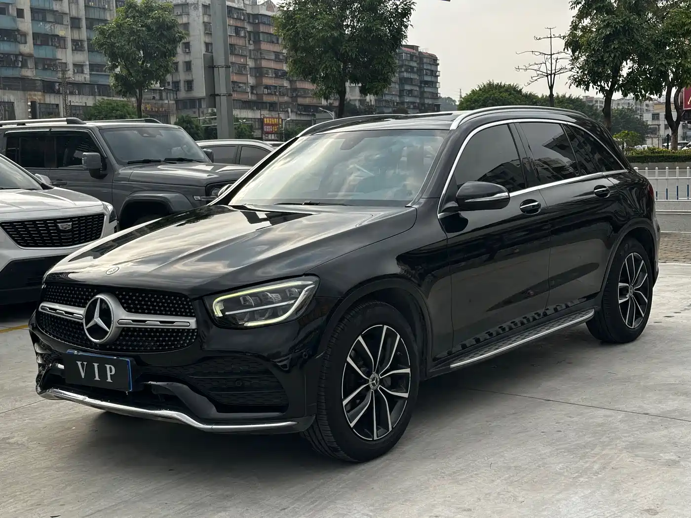 Mercedes-Benz GLC 2020 Facelift GLC 260 L 4MATIC Luxury фото 3