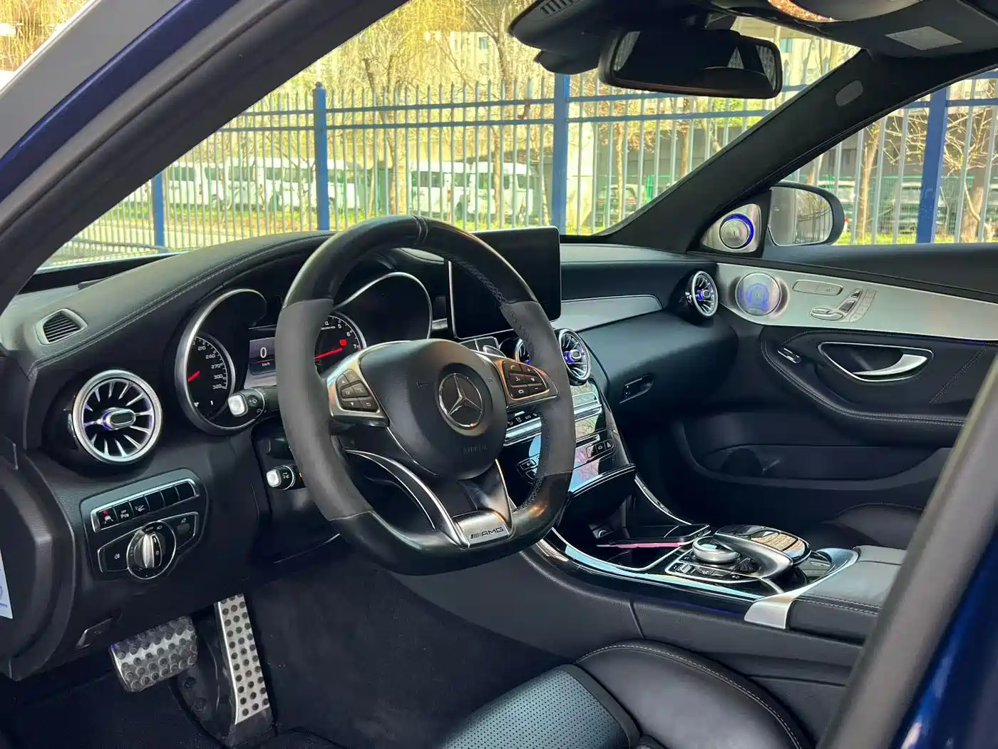 Mercedes-Benz C-Class AMG 2015 AMG C 63 фото 4