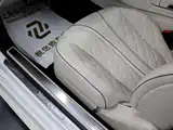 Фото 10 - Mercedes-Benz S-Class