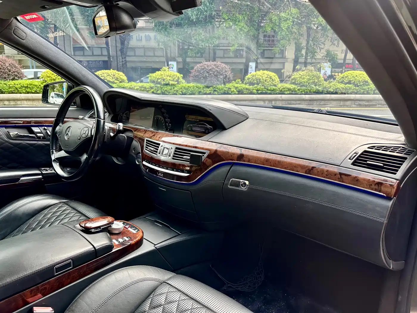 Mercedes-Benz S-Class фото 25