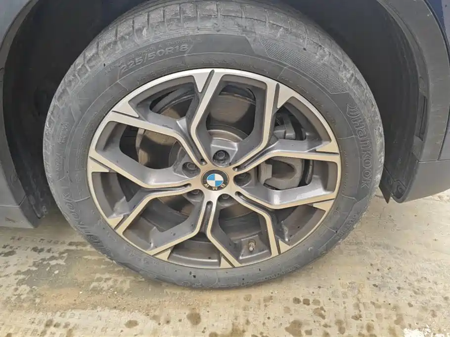 BMW X1 2021 Facelift sDrive25Li Leading фото 6