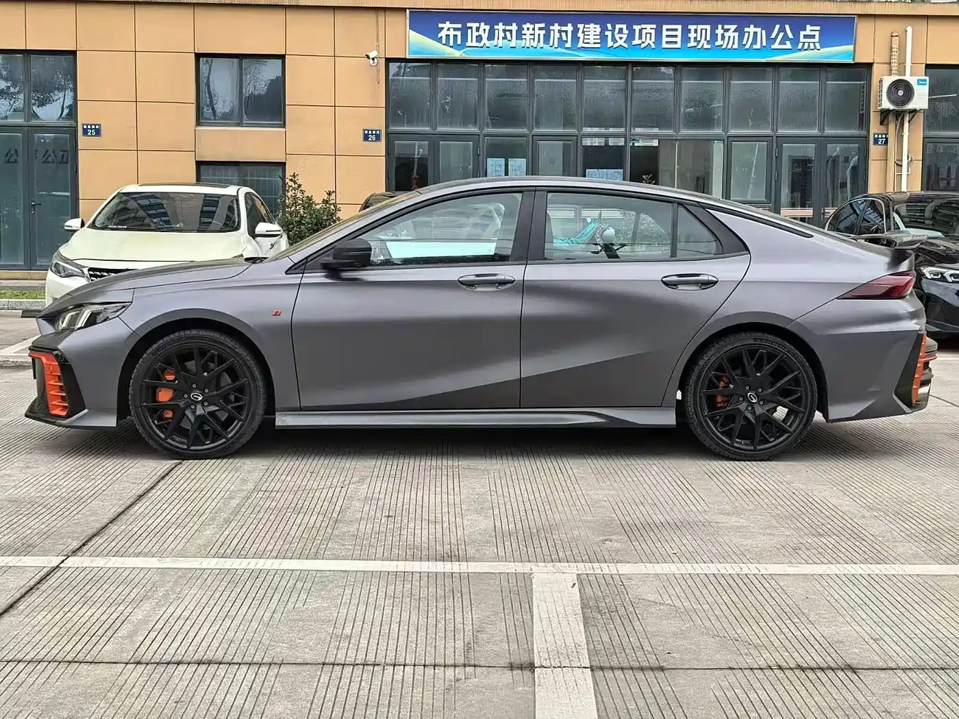 GAC Trumpchi Trumpchi Emkoo 2023 400T Auto R MAX фото 3