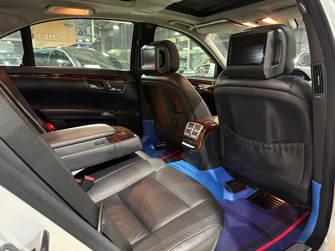 Mercedes-Benz S-Class 2010 Model S 400 L HYBRID фото 11