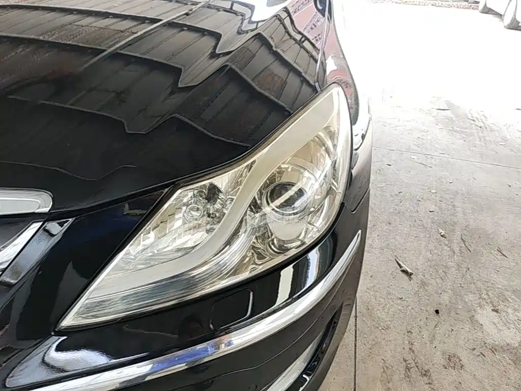 Hyundai Genesis 2012 3.0L GDI Luxury фото 24