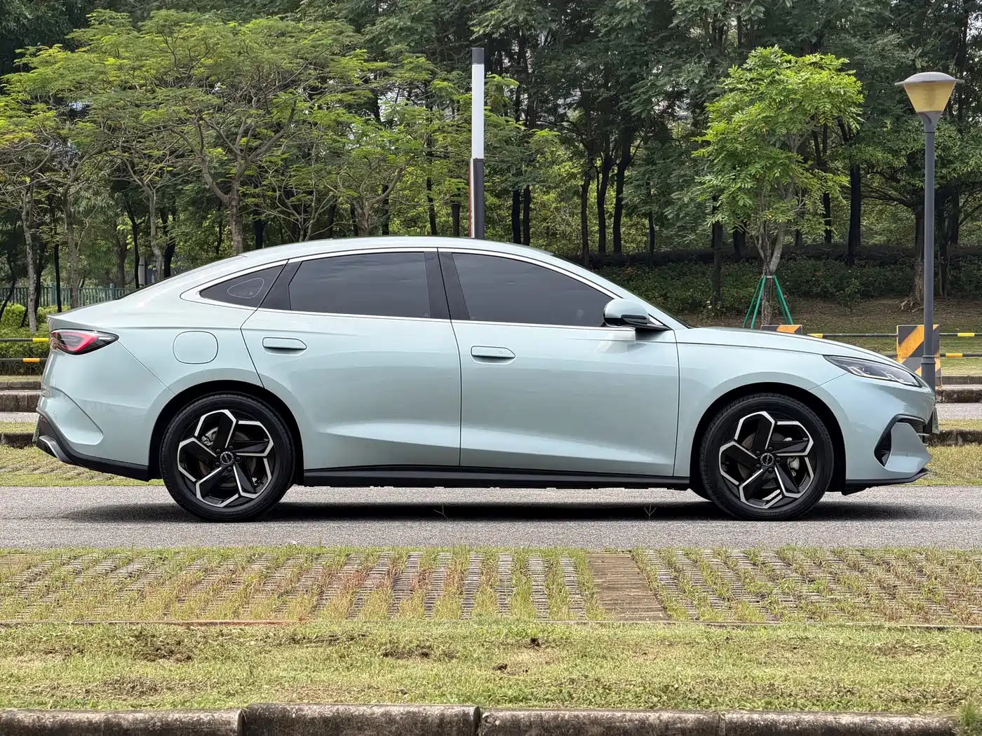 BYD Seal 06 New Energy 2024 DM-i 120KM Flagship фото 10