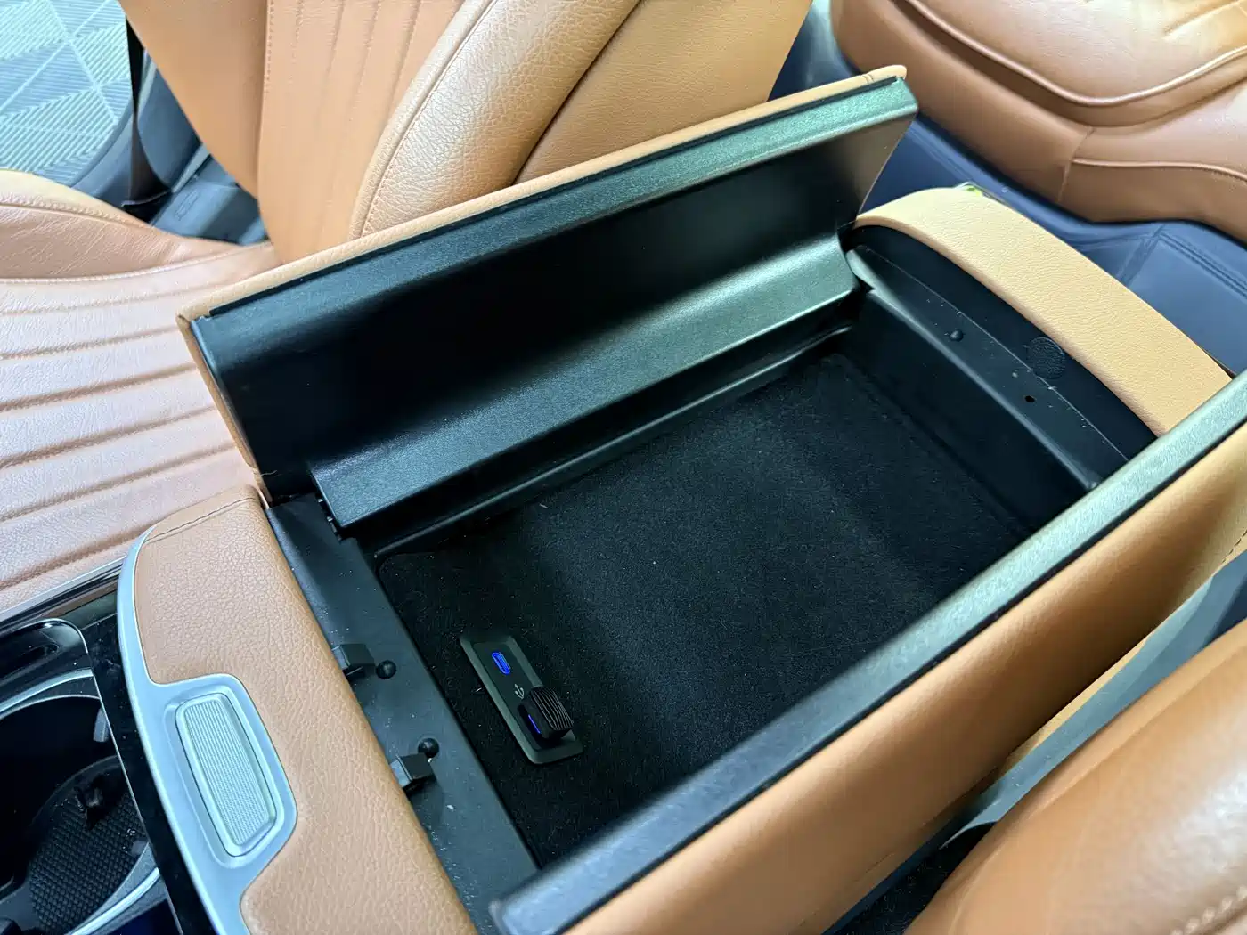 Mercedes-Benz S-Class 2023 Model S 400 L Business Edition фото 29