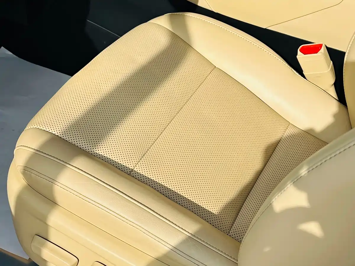Toyota Alphard 2021 Hybrid 2.5L Premium фото 17