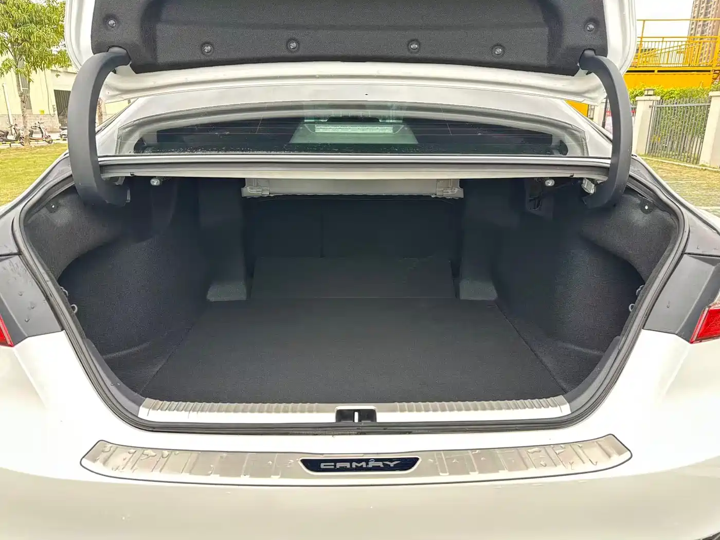 Toyota Camry 2021 2.0G Luxury Edition фото 14