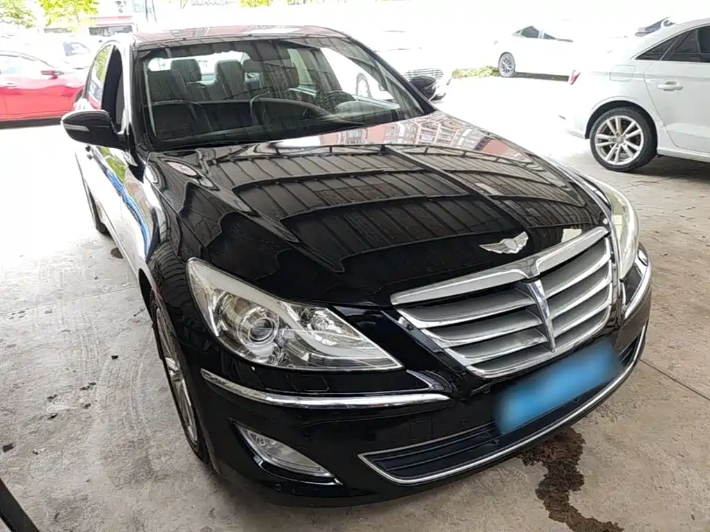 Hyundai Genesis 2012 3.0L GDI Luxury фото 4