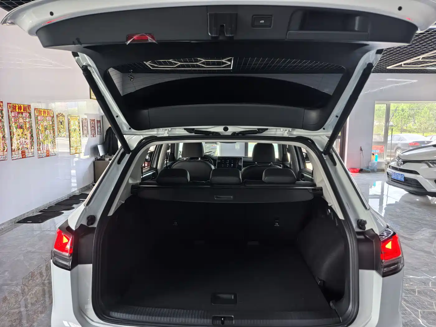Volkswagen Tayron 2023 280TSI 2WD Luxury Plus Advanced Edition фото 7