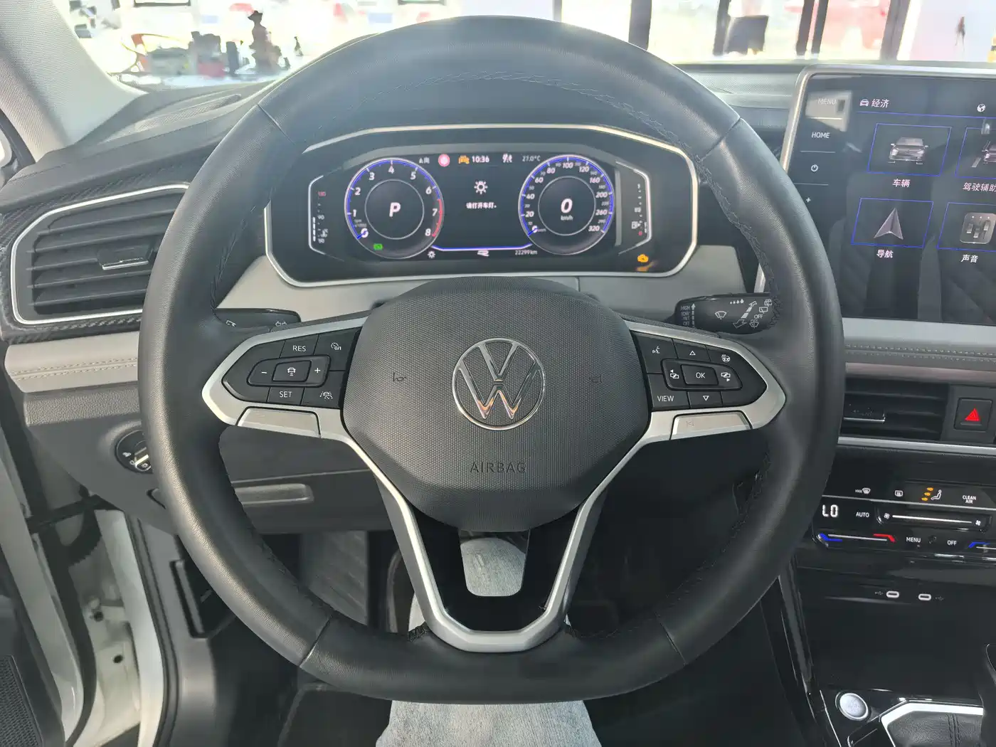 Volkswagen Tayron 2023 280TSI 2WD Luxury Plus Advanced Edition фото 15