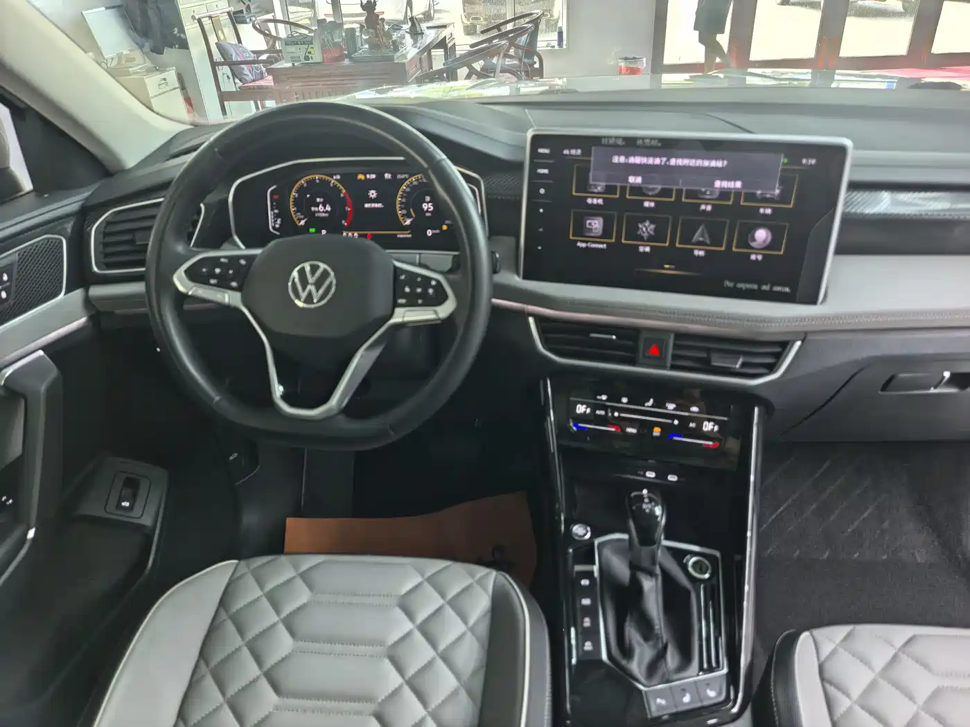 Volkswagen Tayron 2023 280TSI 2WD Luxury Plus Advanced Edition фото 11