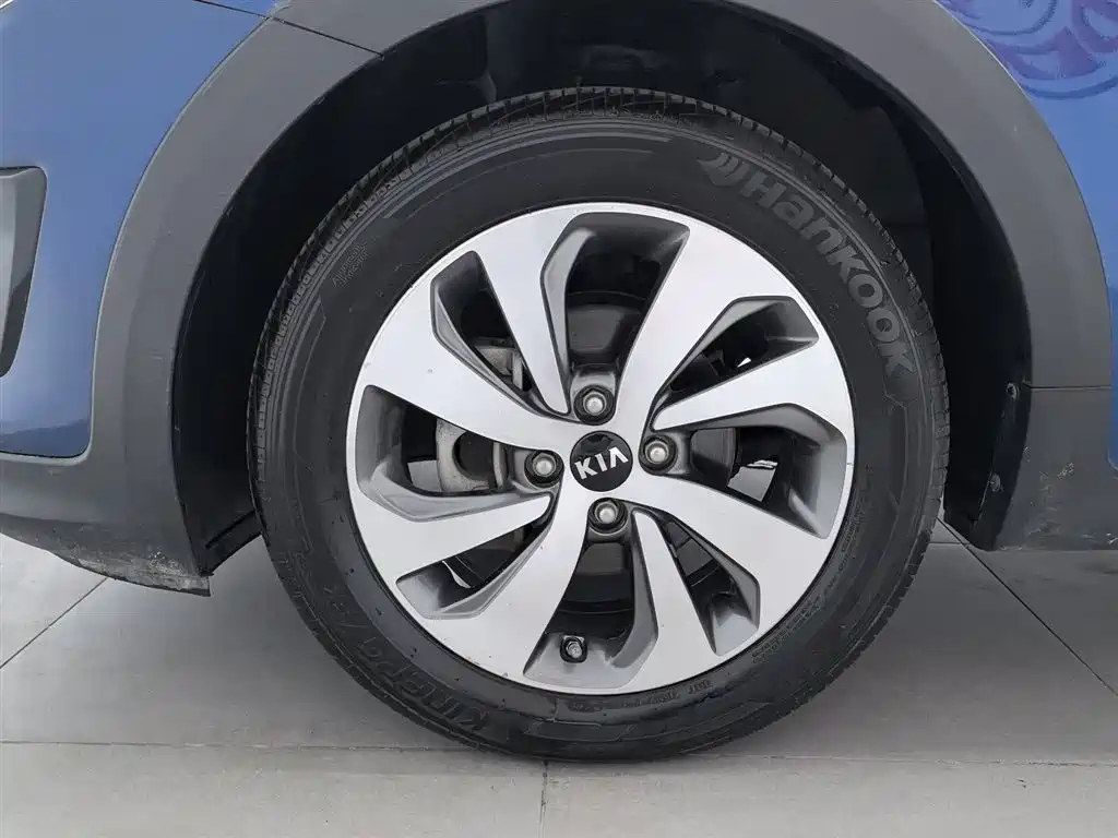Kia KX CROSS 2019 1.6L Automatic Smart Sunroof Edition China VI фото 17