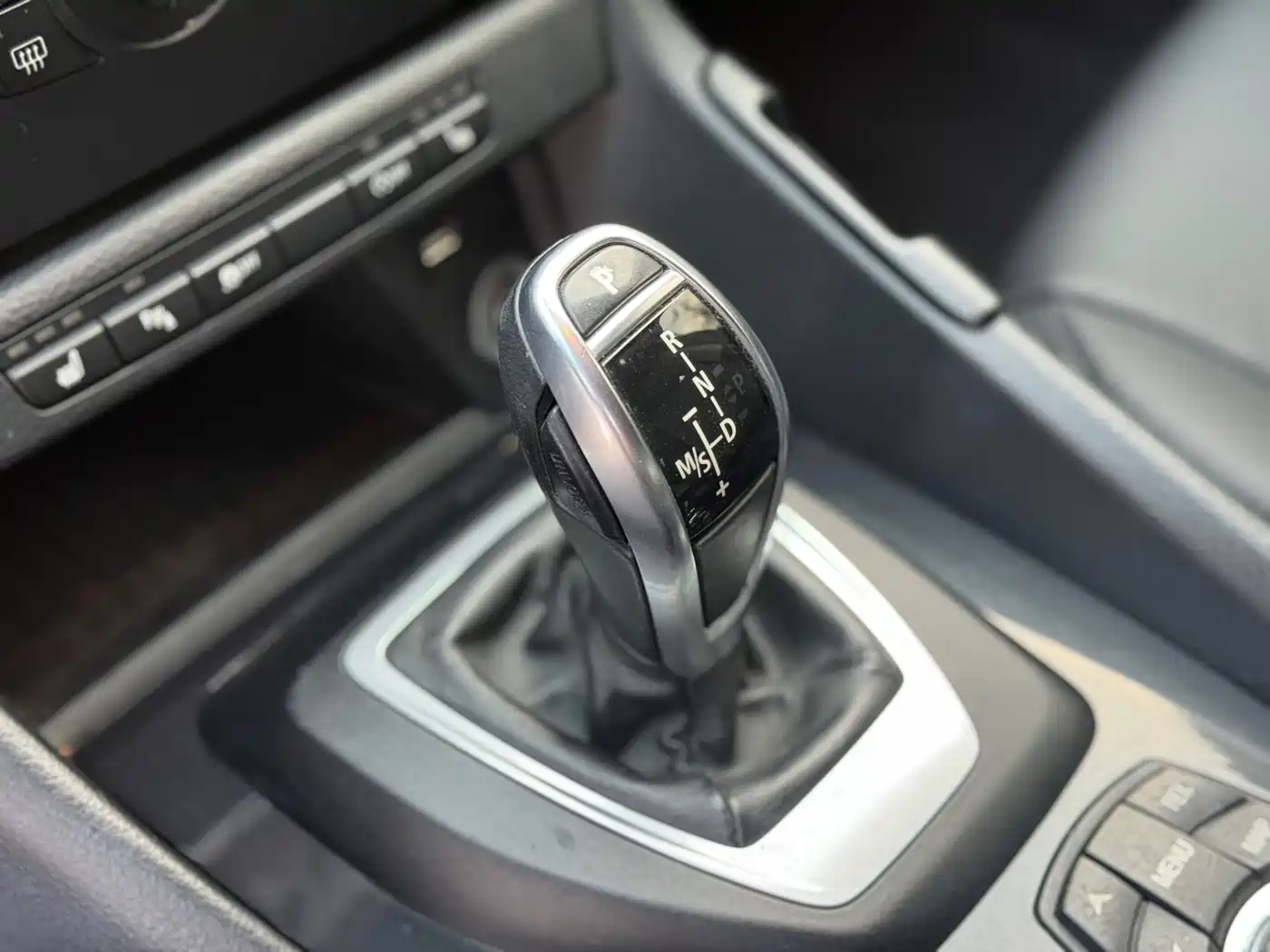 BMW X1 2015 Model sDrive18i Fashion Advanced Edition фото 12