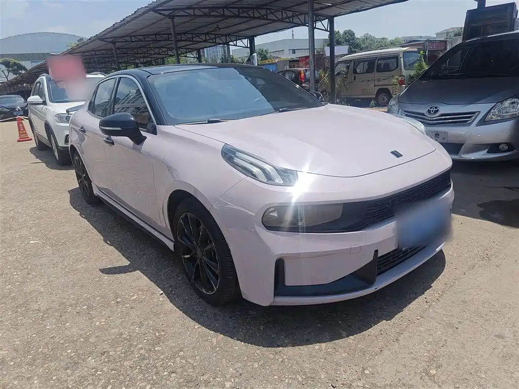 Lynk & Co 03 2021 2.0TD Auto Jin Plus фото 6