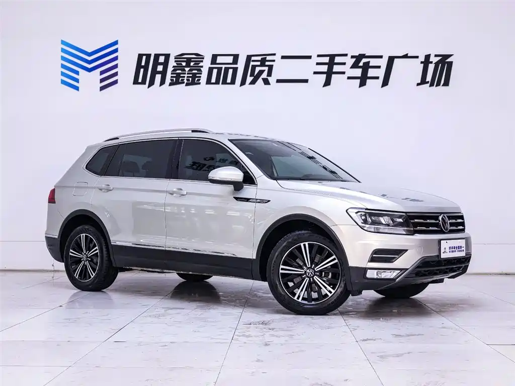 Volkswagen Tiguan L 2020 330TSI Auto 2WD Panorama Comfort China VI фото 5