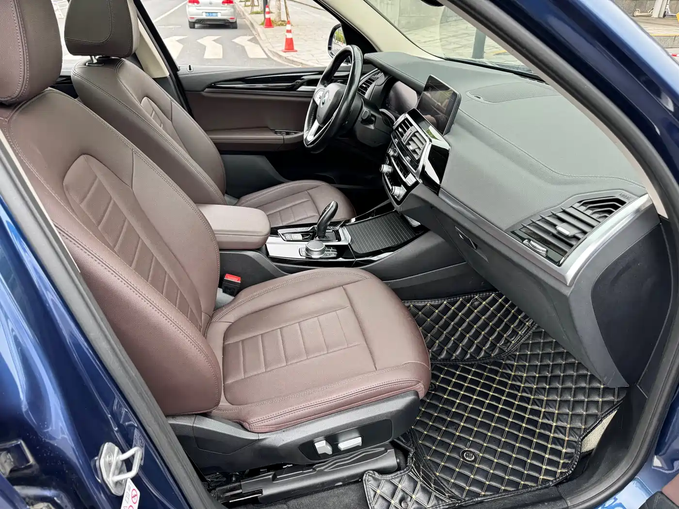 BMW X3 2020 xDrive25i Luxury Package фото 16
