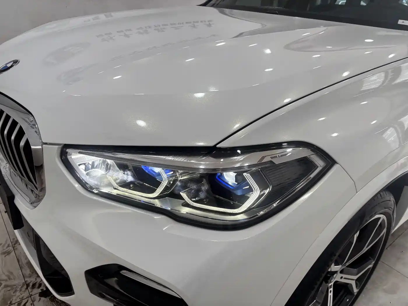 BMW X5 (Import) 2019 xDrive40i Exclusive M Sport Package фото 9