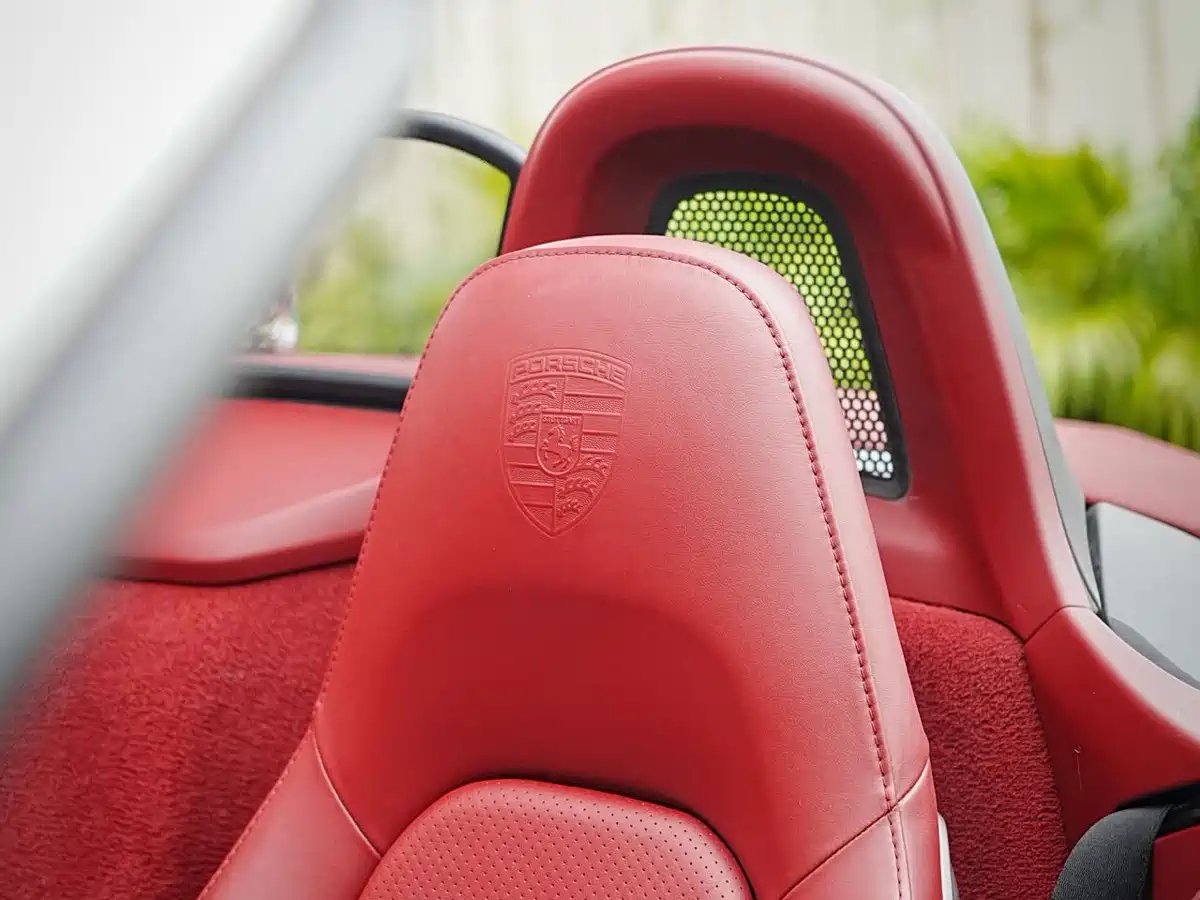 Porsche 718 2022 Boxster 2.0T фото 12