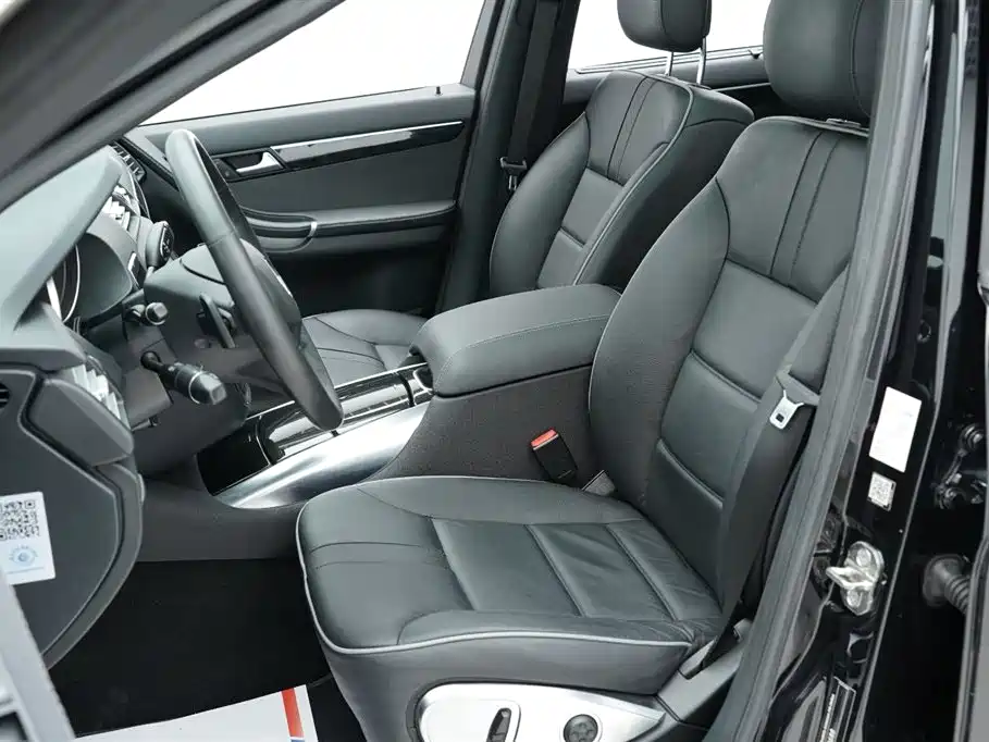 Mercedes-Benz R-Class 2014 R 320 4MATIC Luxury фото 9