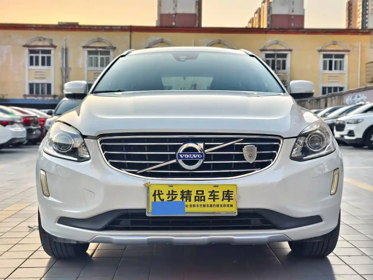 صورة 2 - Volvo XC60