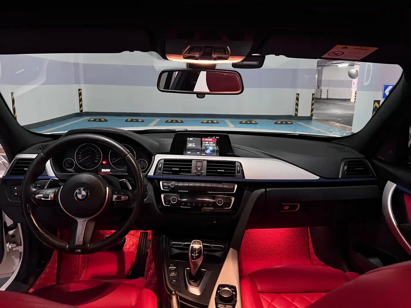 BMW 3 Series 2018 320i M Sport Package фото 6